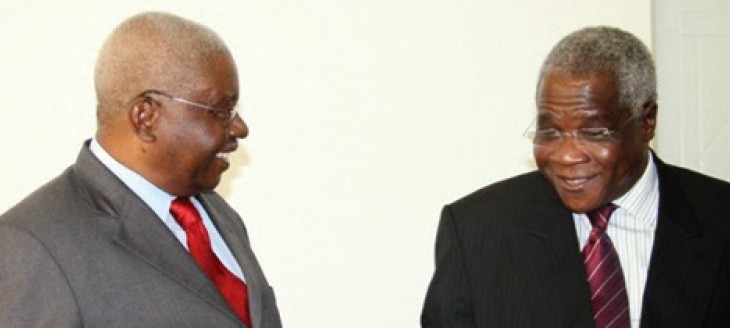 Moçambique sob pressão abre caminho a fim da crise político-militar